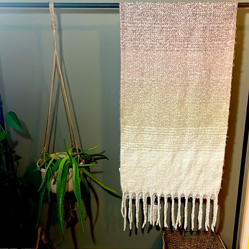 Mer Sea. Mer Sea Travel Wrap Knit Shawl Ombre Pink Ruana Blanket Scarf.